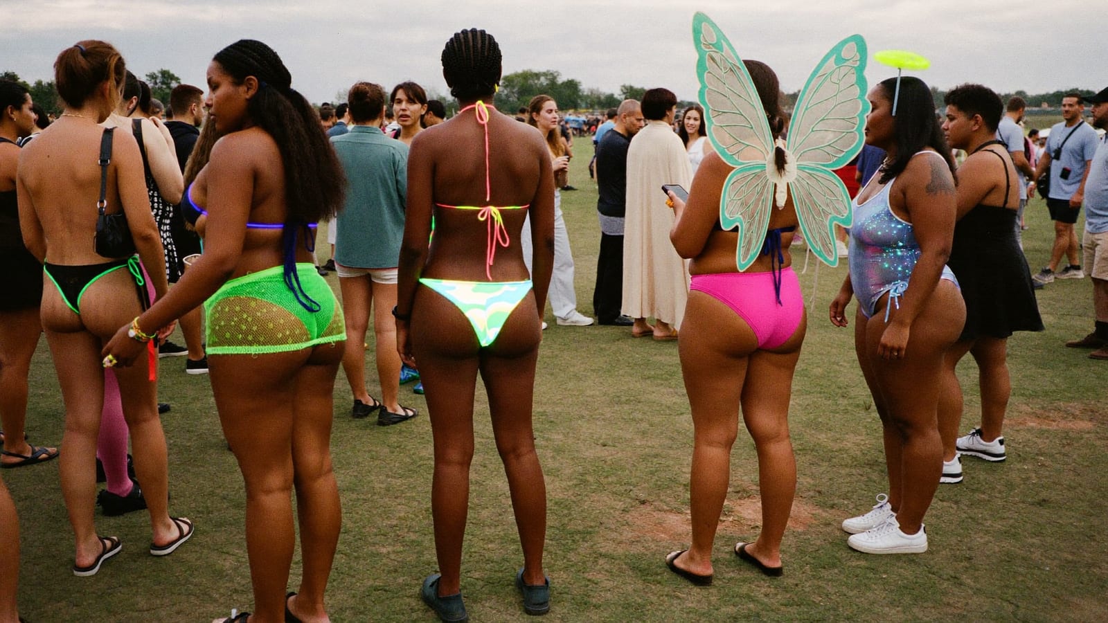 Tomorrowland Brasil, Itu