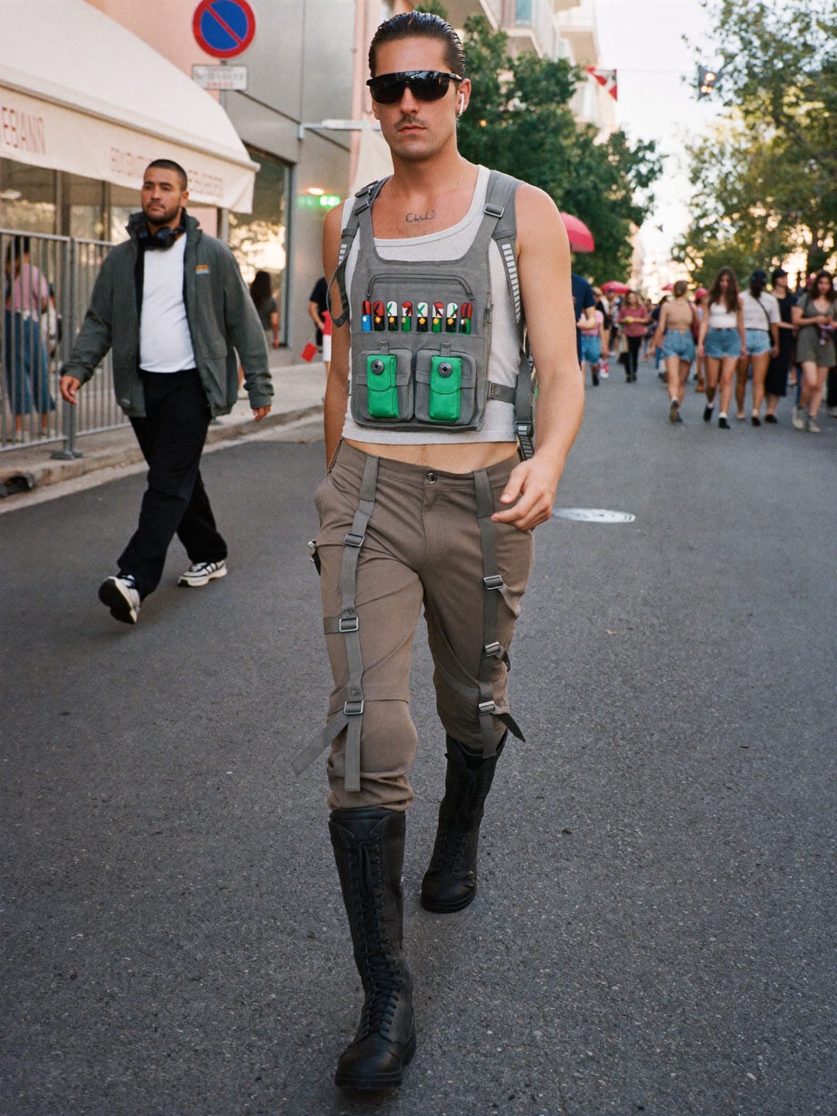 Cyberpunk Utility outfit for Las Fallas: technical vest or shell, strap cargo trousers, tactical boots