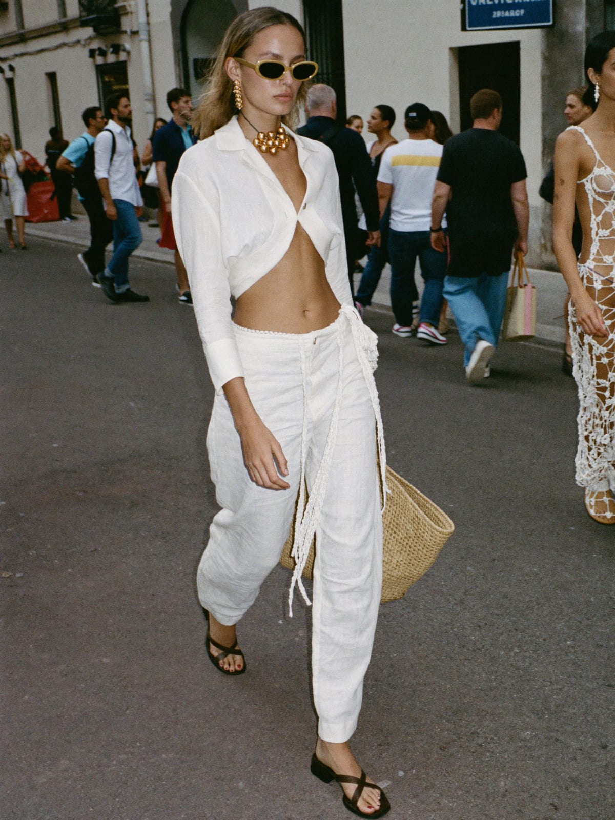 All-White outfit for Las Fallas: white linen co-ord, white crochet or cut-out dress, leather sandals