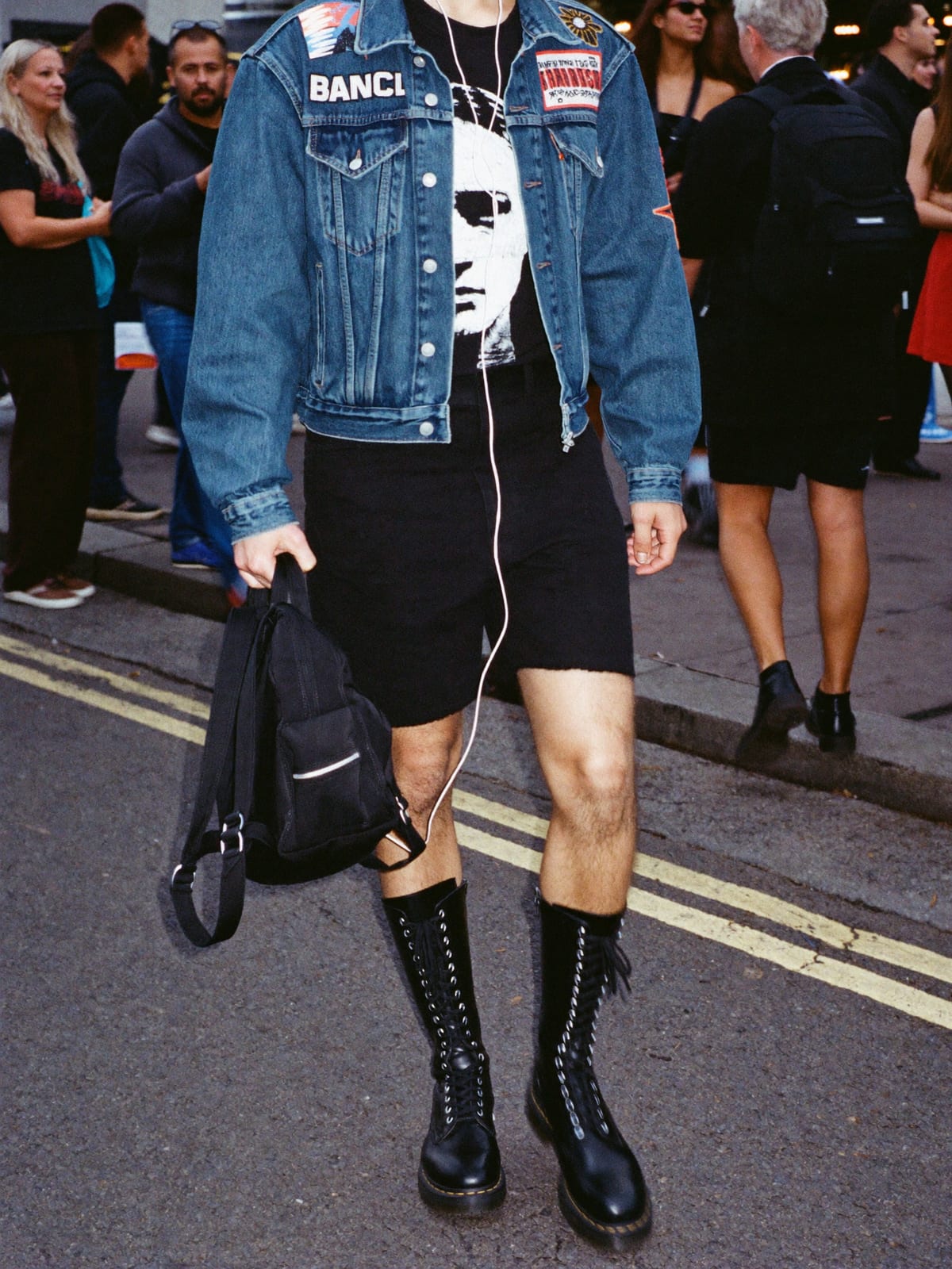 Metal Uniform outfit for Nice Carnival: black band tee, denim battle jacket with patches, black jeans or shorts