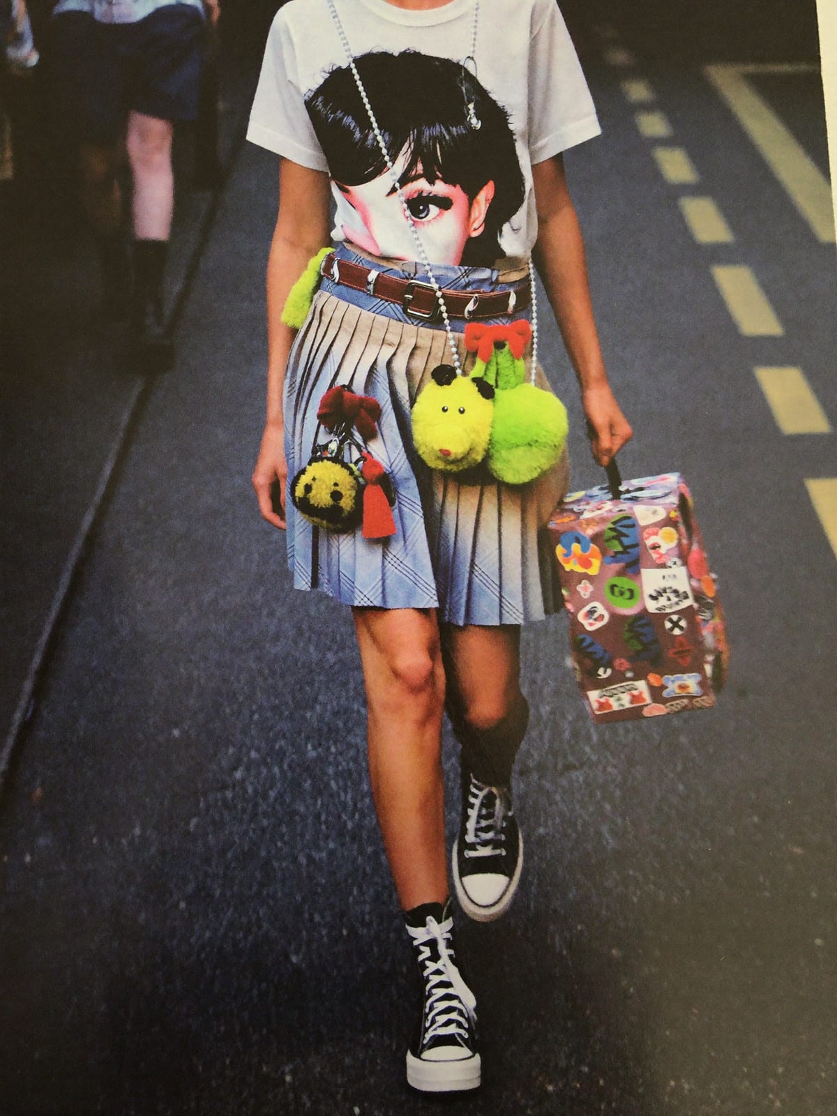 Kawaii Layer outfit for Oktoberfest: pleated skirt set, graphic layering tee, platform sneakers