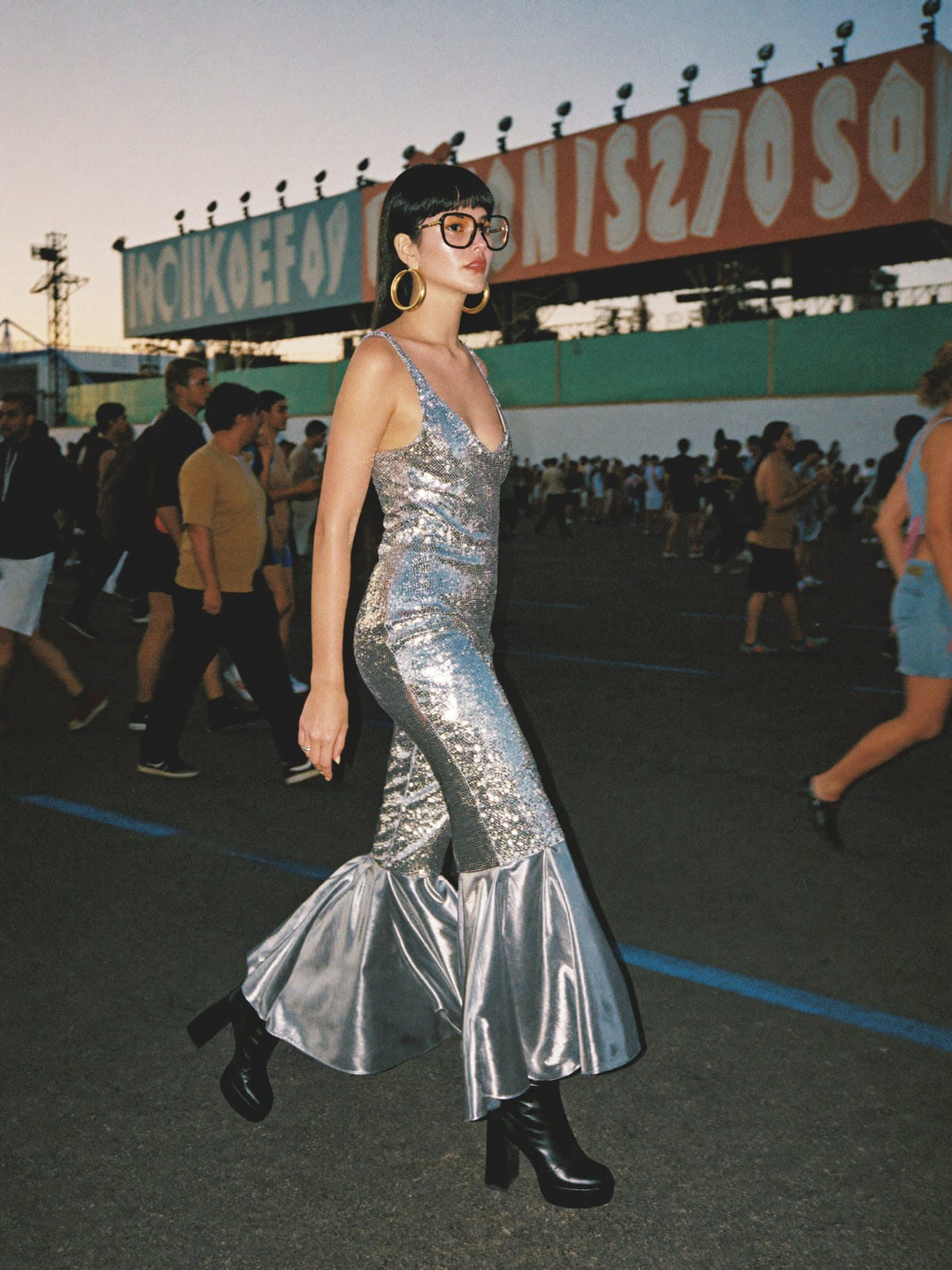 Glam Disco outfit for Summer Sonic: sequin co-ord or jumpsuit, metallic flares, platform boots