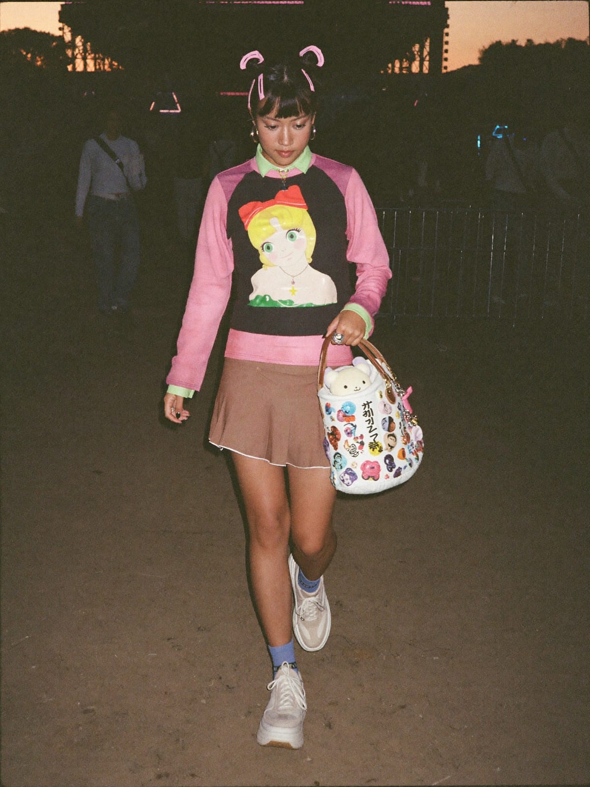 Kawaii Layer outfit for UNTOLD: pleated skirt set, graphic layering tee, platform sneakers