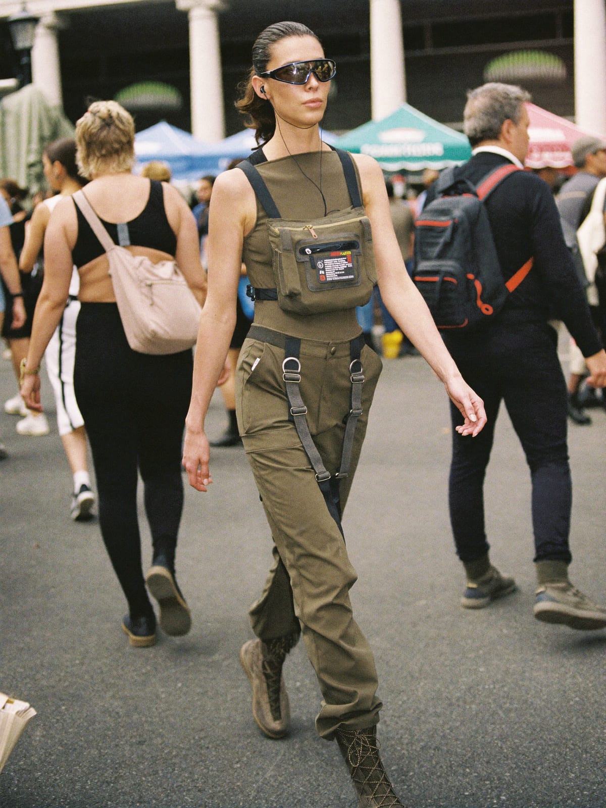 Cyberpunk Utility outfit for Venice Carnival: technical vest or shell, strap cargo trousers, tactical boots