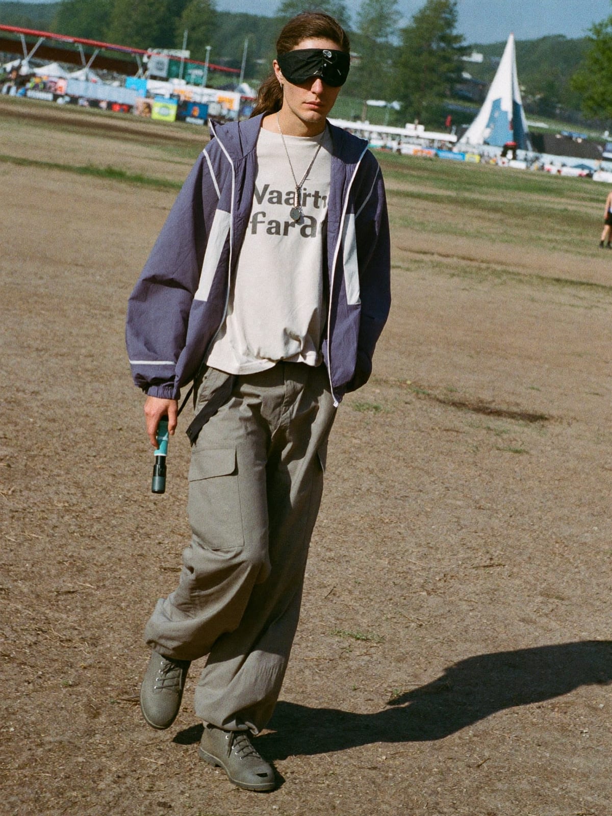 Camp Utility outfit for Zwarte Cross: cargo trousers with real pockets, moisture-wicking tee, packable windbreaker